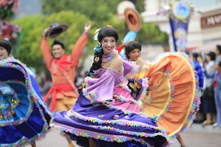 Билет в Hong Kong Disneyland с ранним входом и Premier Access — 5