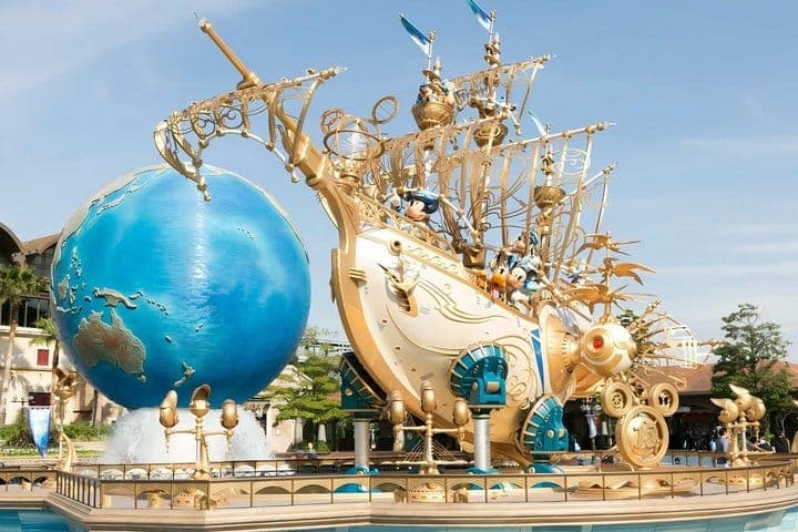 Токио: билет в два парка Tokyo DisneySea и Tokyo Disneyland на один день с метро