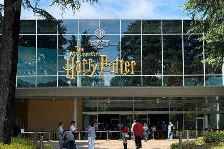 Токио: входной билет в Warner Bros. Studio Tour Tokyo — The Making of Harry Potter