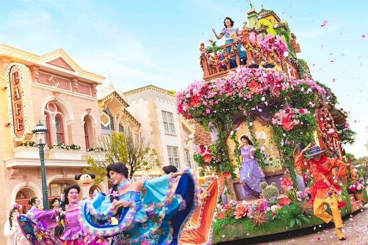 Билет на 1 день в Hong Kong Disneyland с трансфером из/в отель — 5